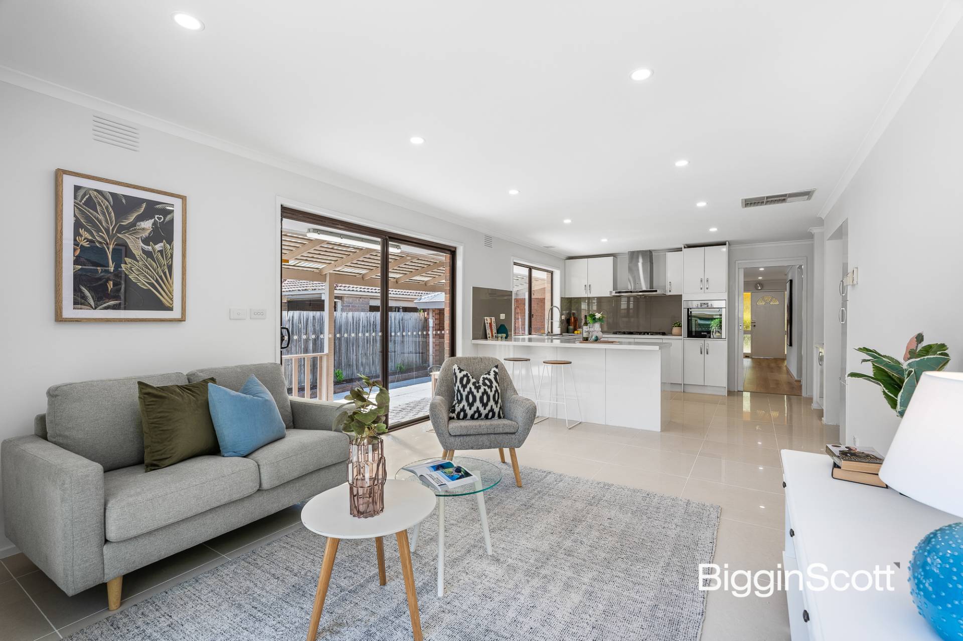 5 Bridgewater Way, Rowville VIC 3178, Rowville - Thumbnail 3