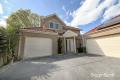 THE ULTIMATE IN TOWNHOUSE LIVING!