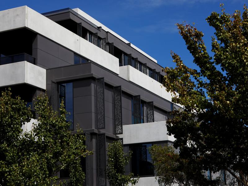 Two bedroom apartment - whitegoods included!