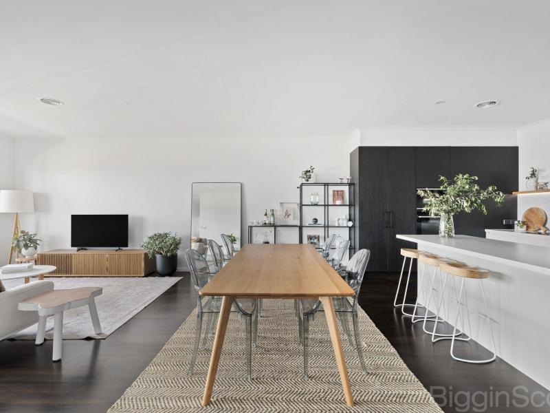 Spectacular Designer Penthouse in the Heart of Elsternwick. 174m² (approx) of Absolute Luxury Living