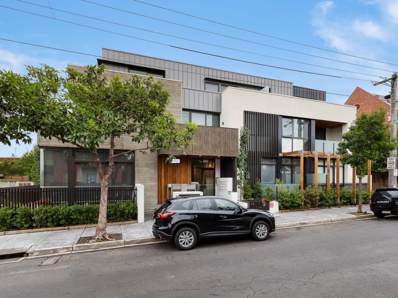 BONUS STUDY or HOME OFFICE - One Bedroom Contemporary Apartment 