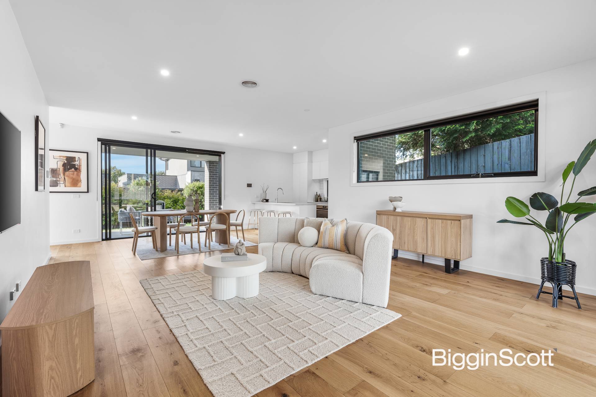1/39 Allanfield Crescent, Boronia VIC 3155, Boronia - Thumbnail 2