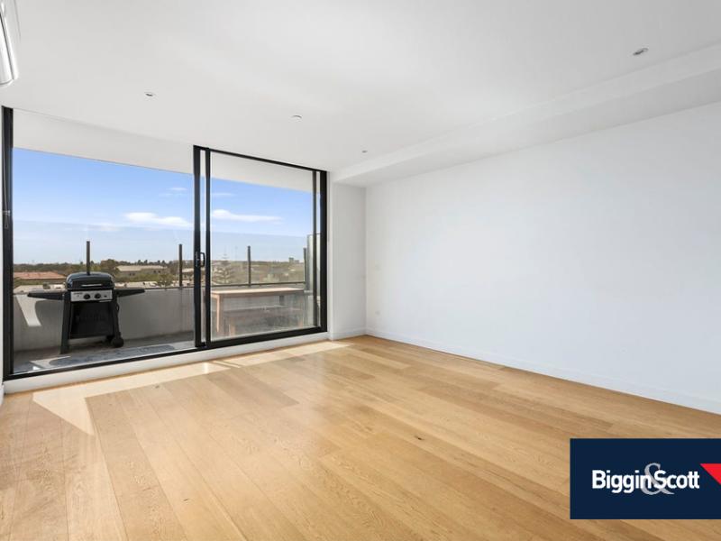 Beachside Boutique Living