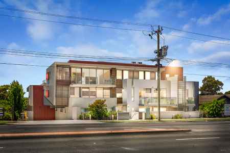 Contemporary Comfort and Style in a Prime Doncaster East Location