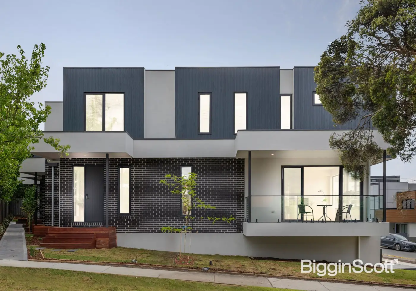 1/3 Thiele Street, Doncaster, VIC, Doncaster - Thumbnail 2