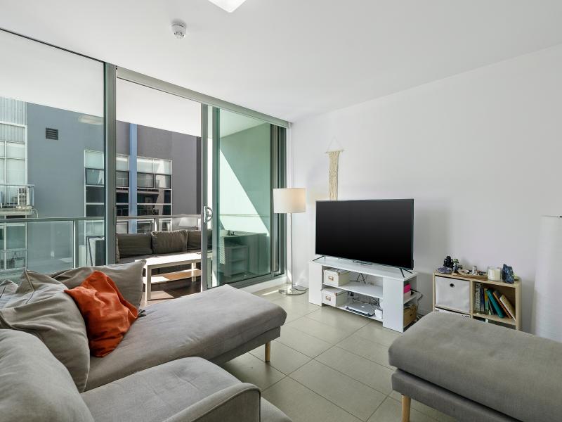 Vibrant Prahran Living with Resort-Style Amenities