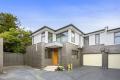 Luxurious Style, Steps from Westfield Doncaster