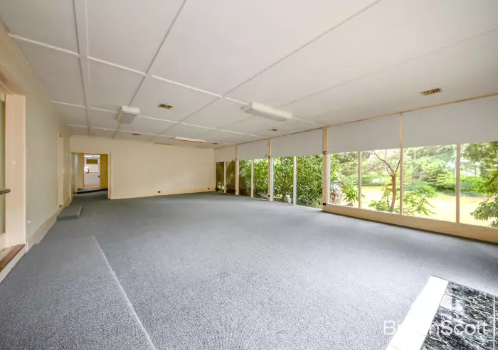 5 Third Avenue, Rowville, VIC, Rowville - Thumbnail 3