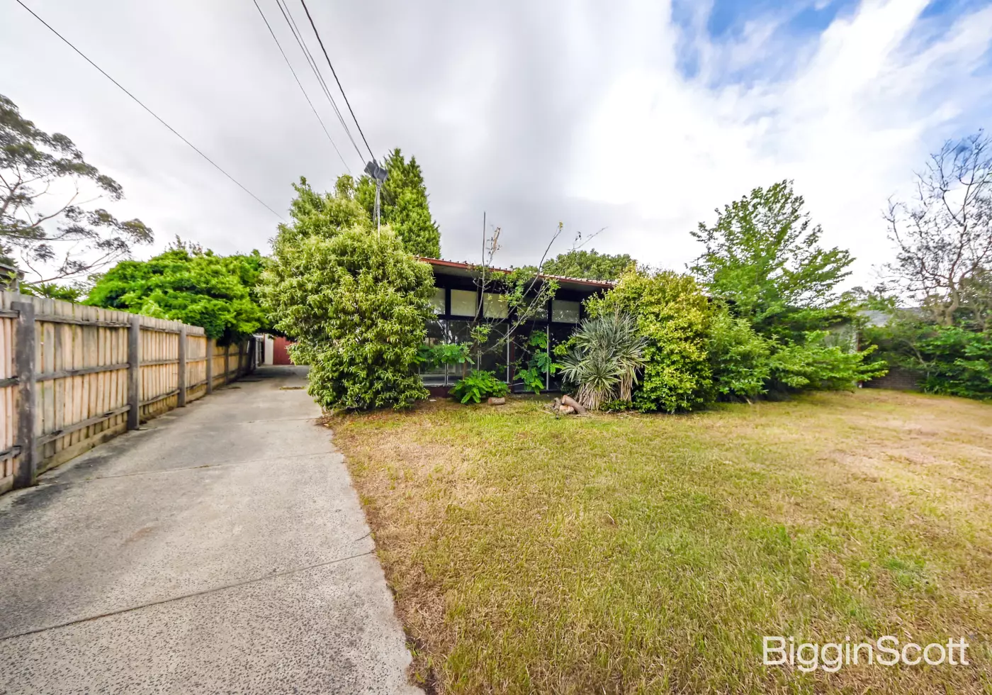 5 Third Avenue, Rowville, VIC, Rowville - Thumbnail 2