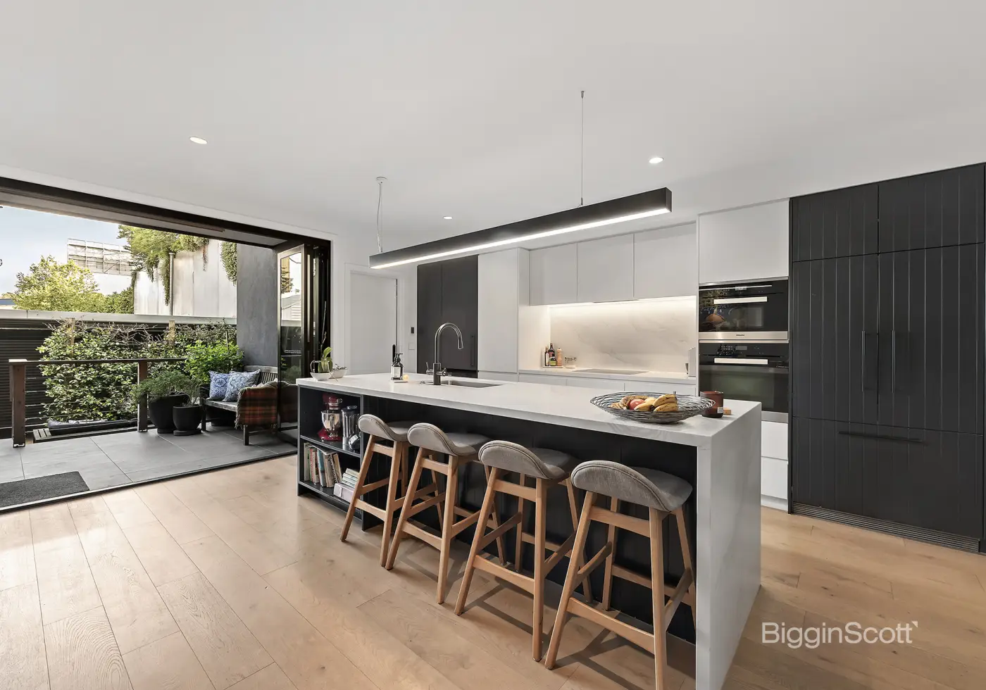 2 Kelso Street, Richmond, VIC, Richmond - Thumbnail 2