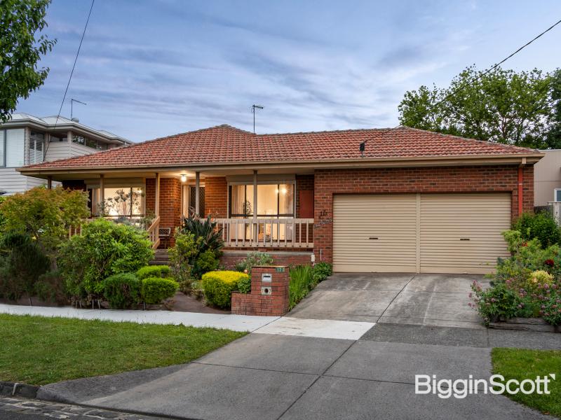 PREMIER LOCATION IN THE HEART OF MITCHAM