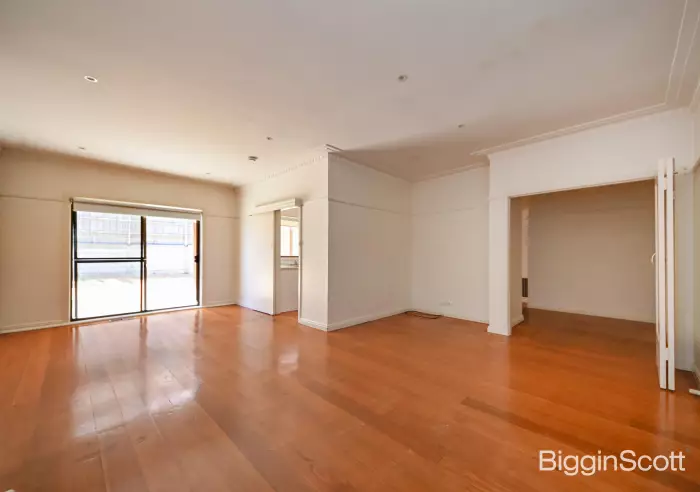 15 Lincoln Avenue, Glen Waverley, VIC, Glen Waverley - Thumbnail 4