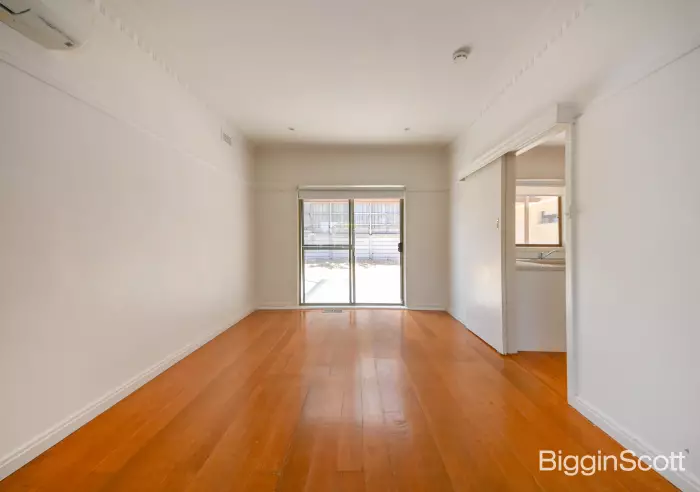 15 Lincoln Avenue, Glen Waverley, VIC, Glen Waverley - Thumbnail 5