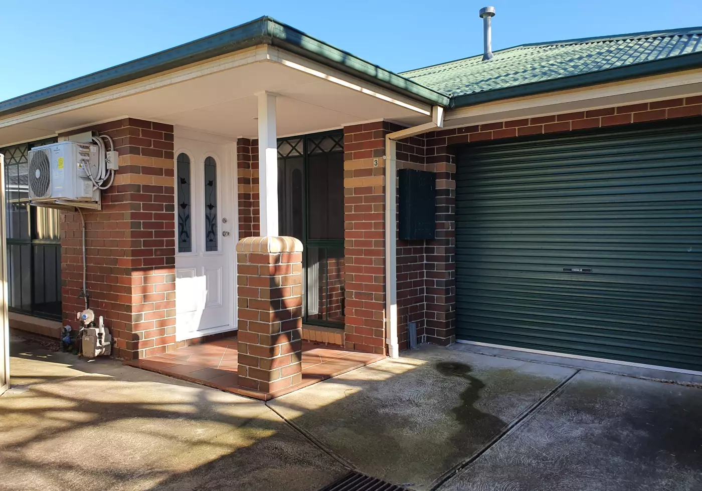 2/11 Thorpe Street, Newport, VIC, Newport - Thumbnail 2