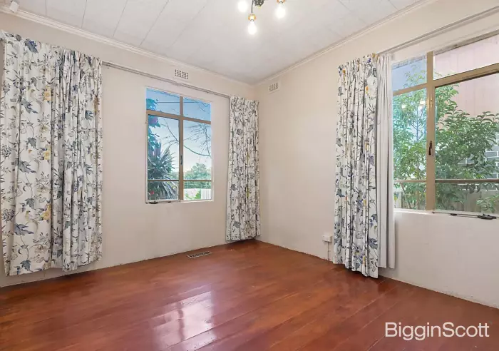 59 Elgar Road, Burwood, VIC, Burwood - Thumbnail 5