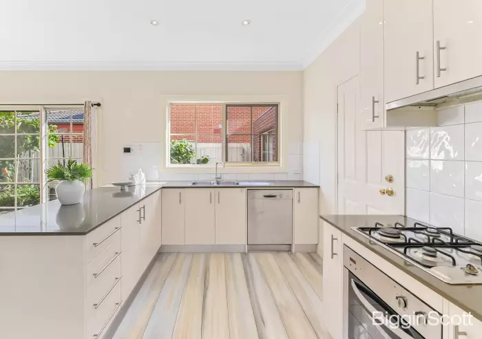 1/84 Muir Street, Mount Waverley, VIC, Mount Waverley - Thumbnail 4