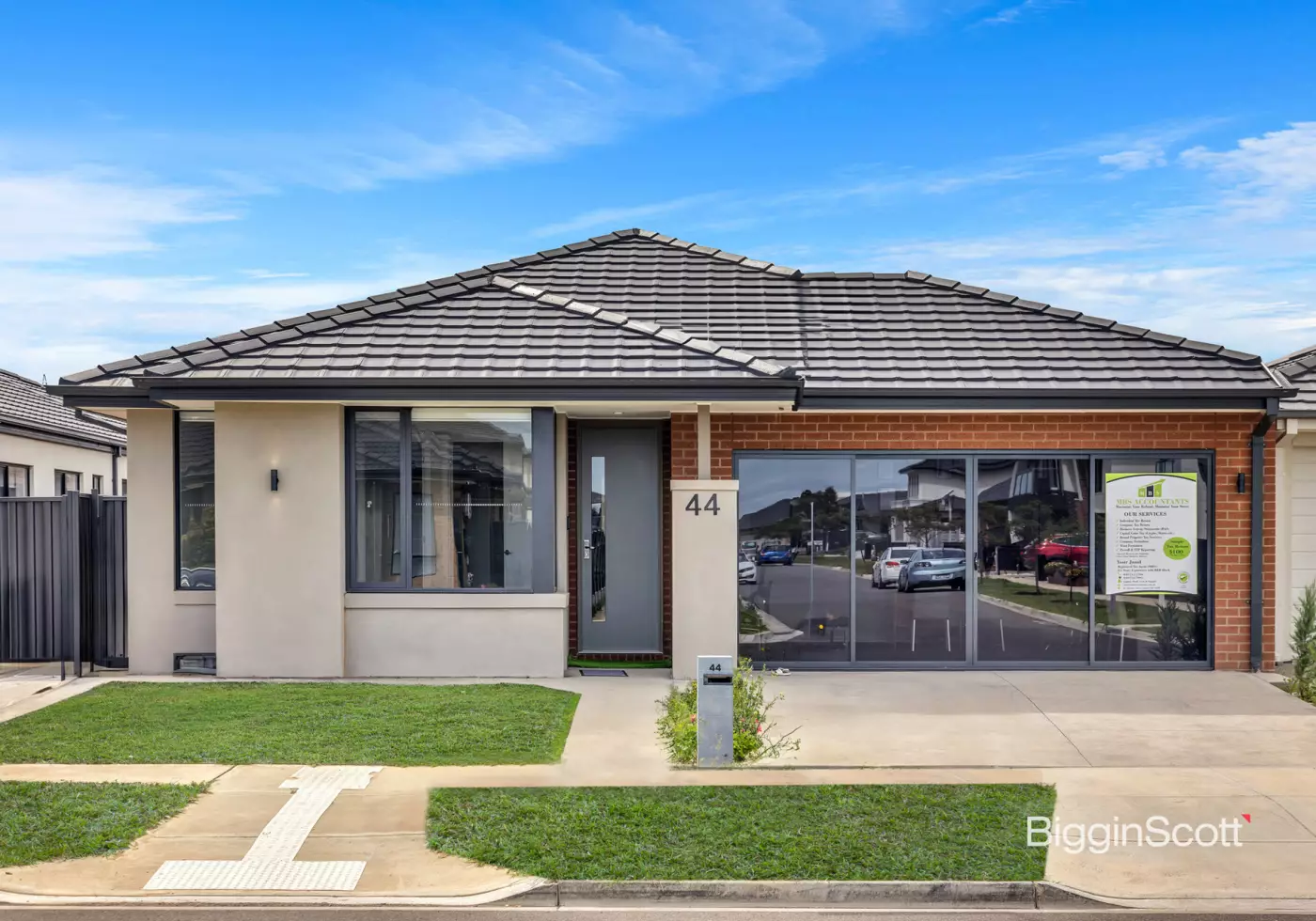 44 Alderney Street, Tarneit, VIC, Tarneit - Thumbnail 2