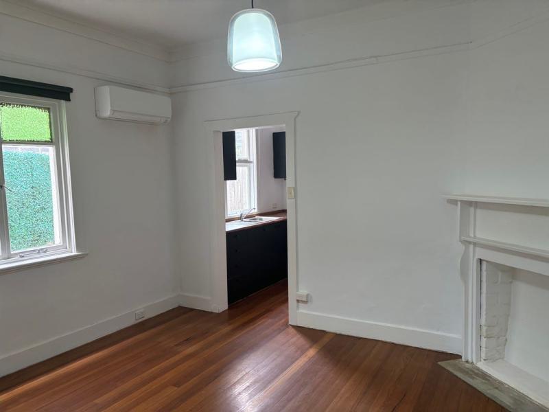 TWO BEDROOM COTTAGE IN THE HEART OF RICHMOND