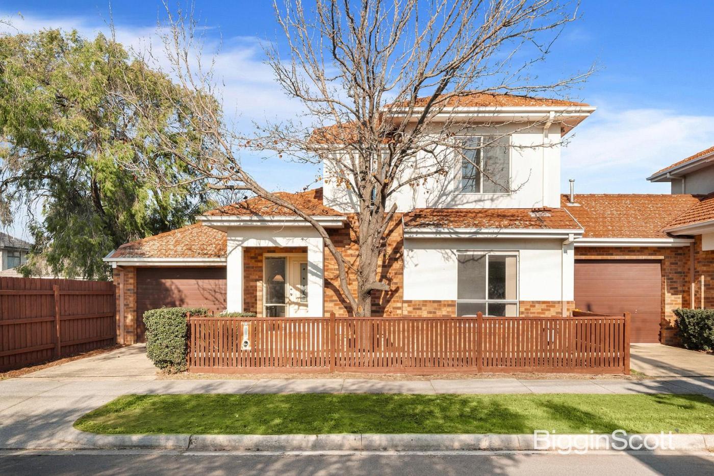 12 Dooga Street, Clayton, VIC