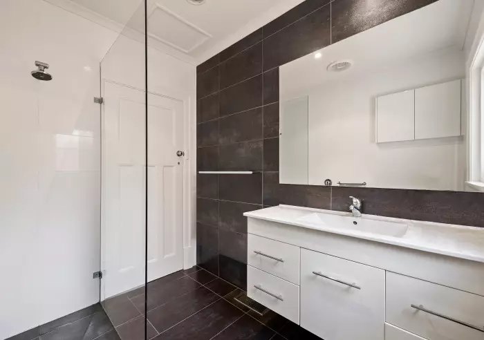 13 Clarence Street, Elsternwick, VIC, Elsternwick - Thumbnail 6