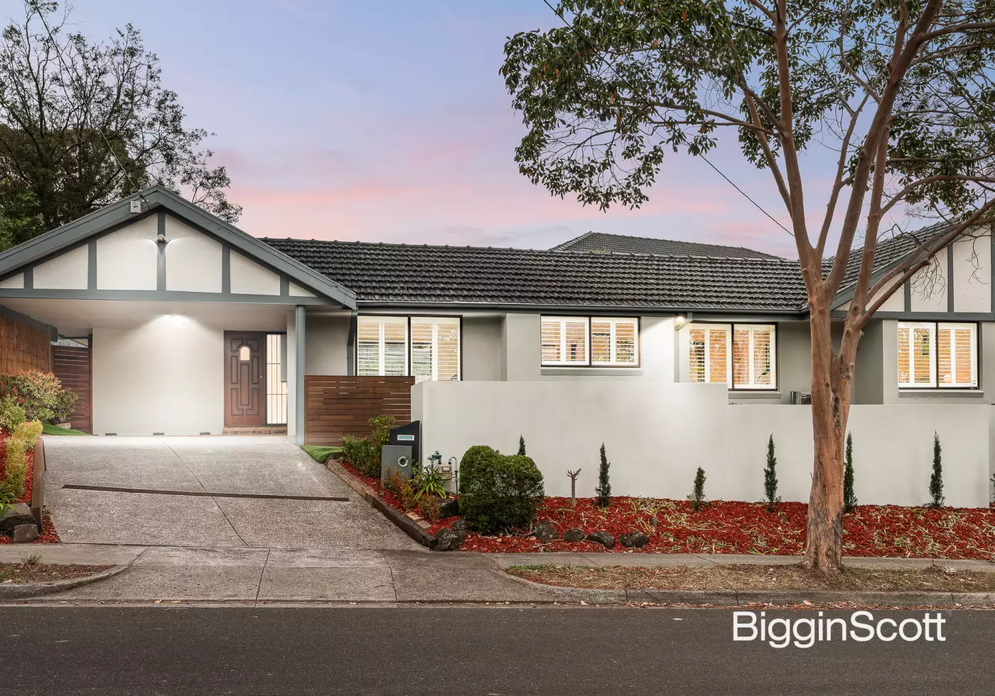 2/19 View Road, Glen Waverley, VIC, Glen Waverley - Thumbnail 2