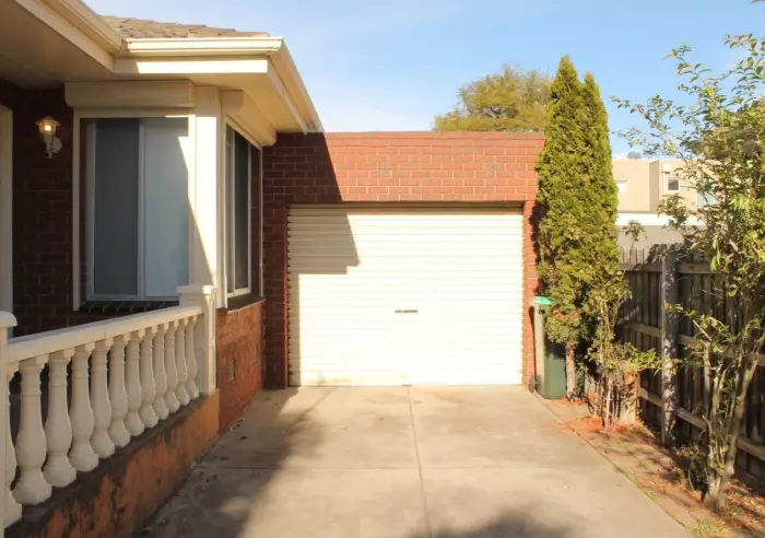 84 Blyth Street, Altona, VIC, Altona - Thumbnail 3