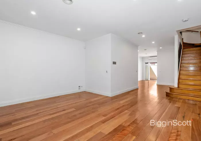 57 Station St, Port Melbourne, VIC, Port Melbourne - Thumbnail 4