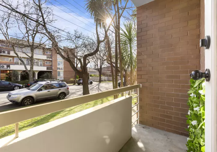 2/50 Denbigh Road, Armadale, VIC, Armadale - Thumbnail 4