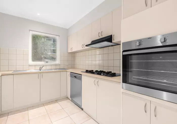 3/37 Farnham Street, Flemington, VIC, Flemington - Thumbnail 5