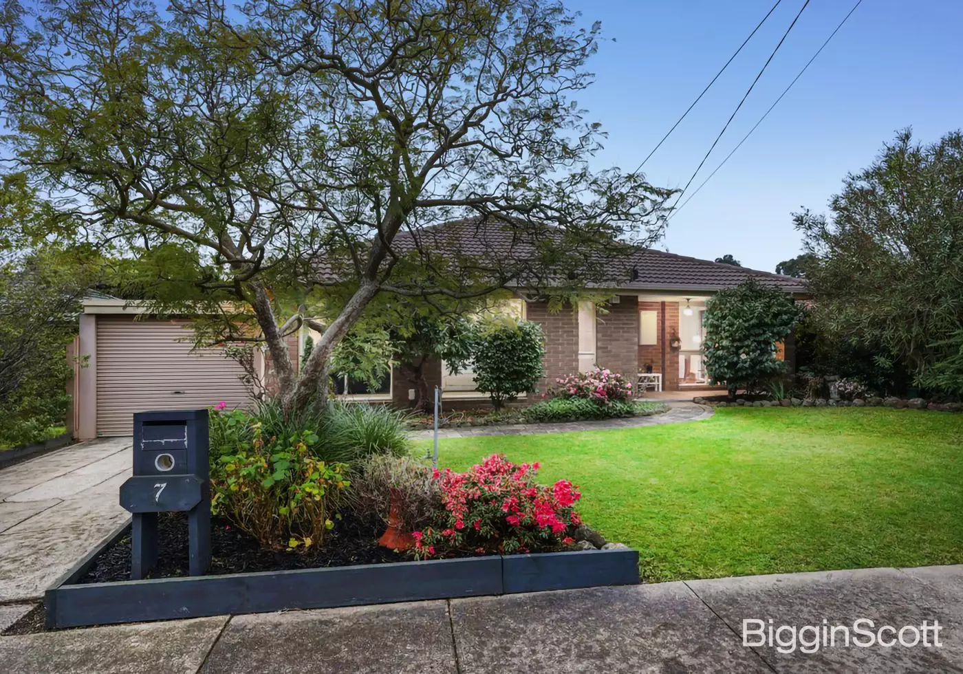 7 Durnstan Court, Wheelers Hill, VIC, Wheelers Hill - Thumbnail 2