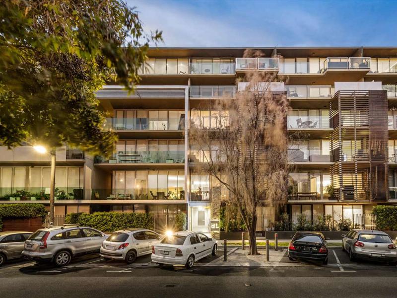 FANTASTIC MODERN APARTMENT LIVING