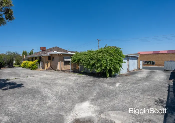 37 Harold Street, Wendouree, VIC, Wendouree - Thumbnail 4