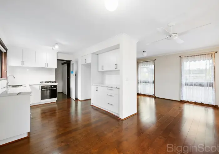 13 Hermitage Avenue, Mount Clear, VIC, Mount Clear - Thumbnail 4