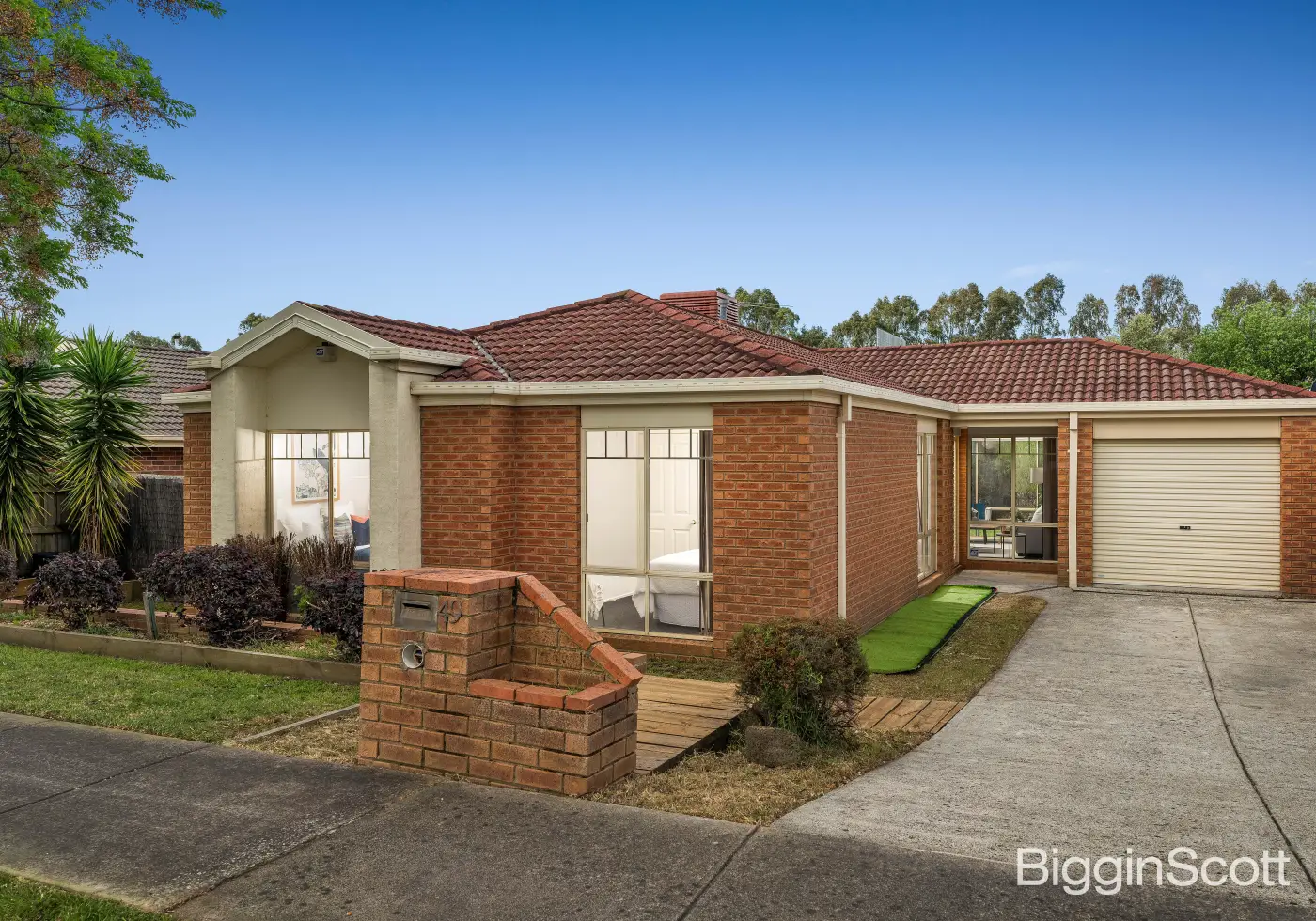 49 Jarryd Crescent, Berwick, VIC, Berwick - Thumbnail 2