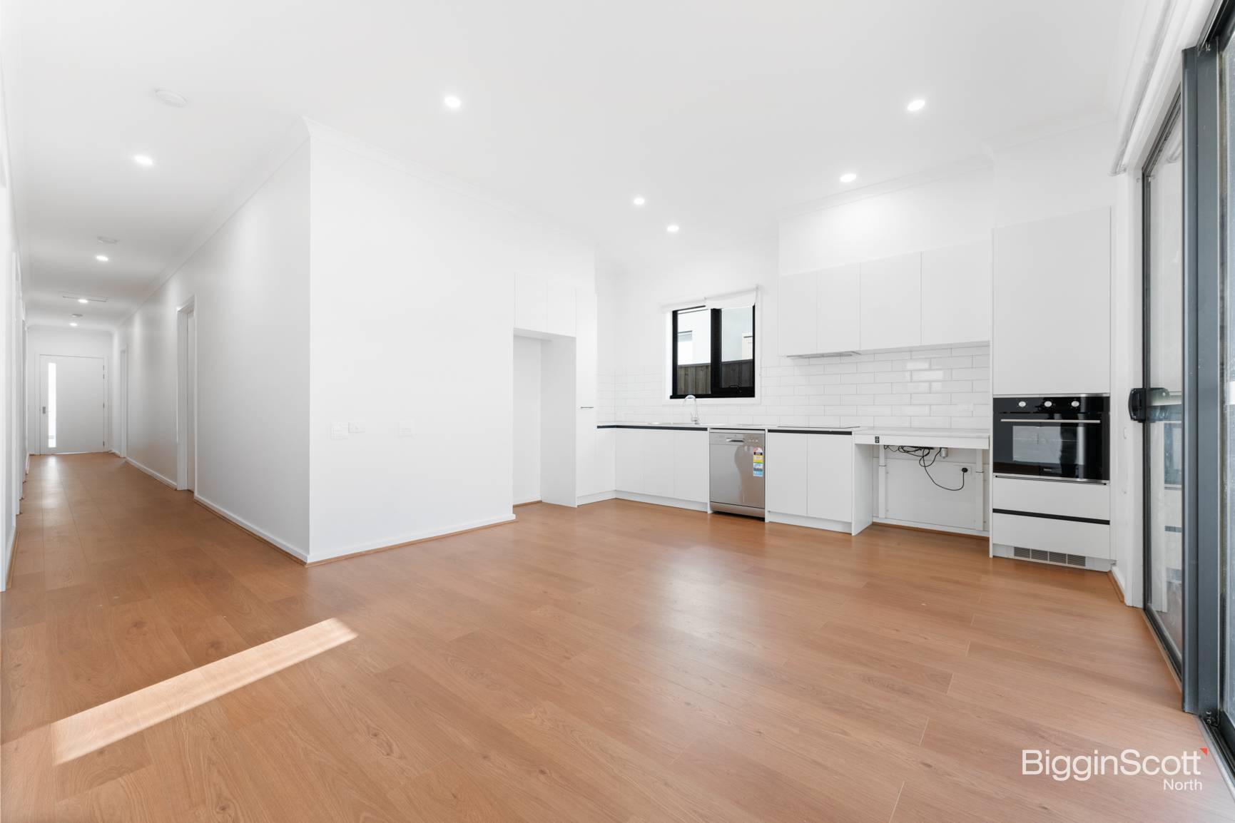 18 Numbat Drive, Beveridge VIC 3753, Beveridge - Thumbnail 2