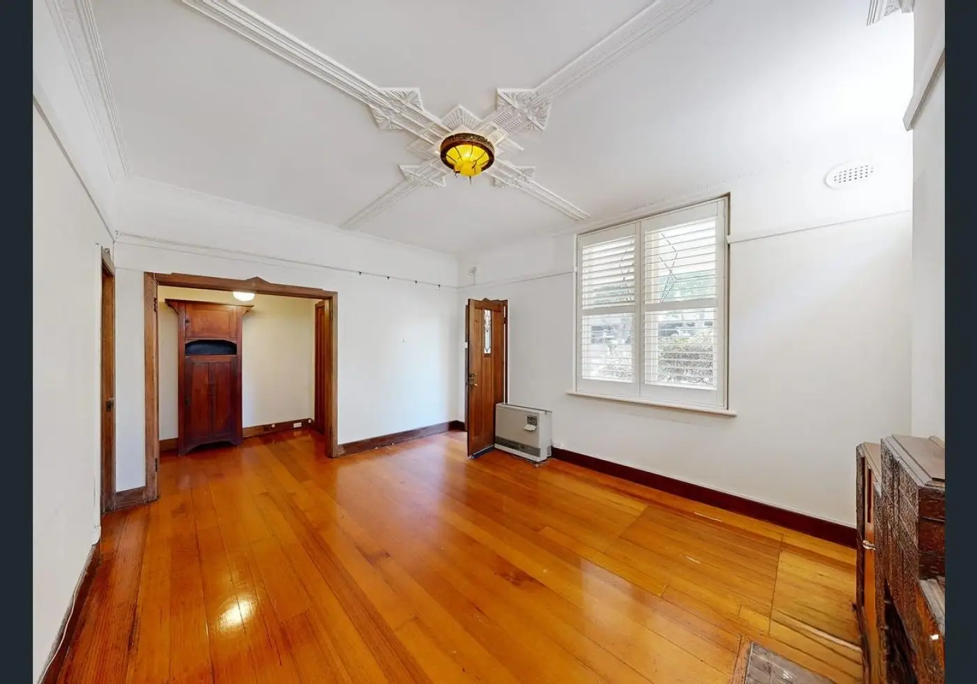 2/1 Robe Street, St Kilda, VIC, St Kilda - Thumbnail 2