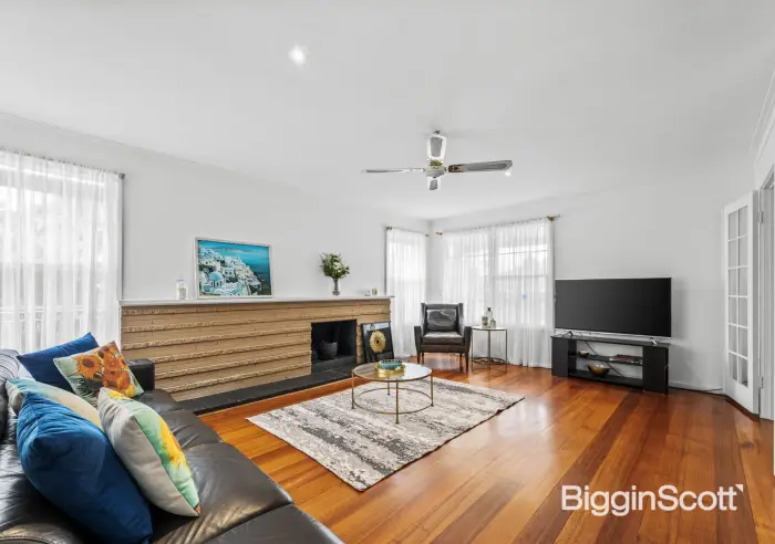4 Meadowbank Avenue, Doncaster, VIC, Doncaster - Thumbnail 3
