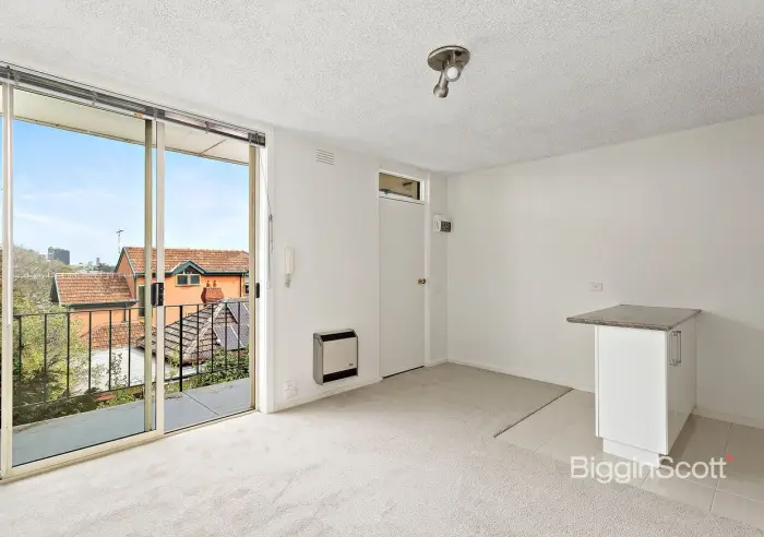 14/7 Docker Street, Richmond, VIC, Richmond - Thumbnail 3