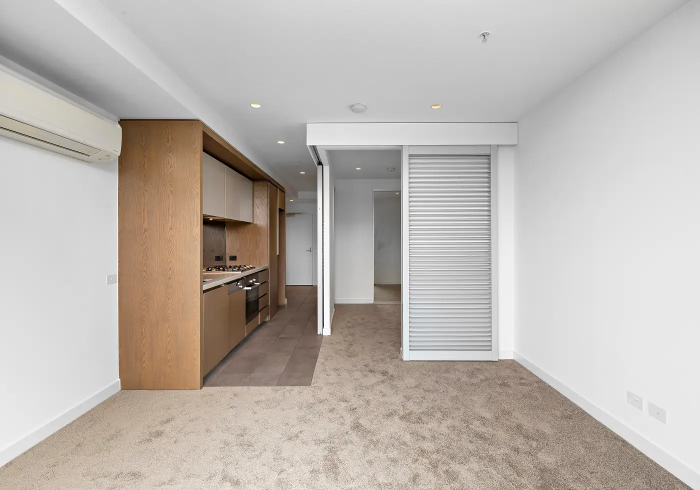 802/1 Acacia Place, Abbotsford, VIC, Abbotsford - Thumbnail 2