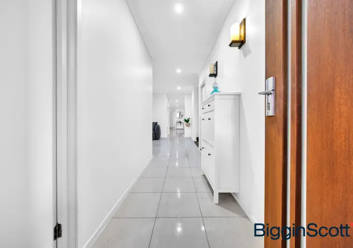 18 Armadale Court, Tarneit, VIC, Tarneit - Thumbnail 3