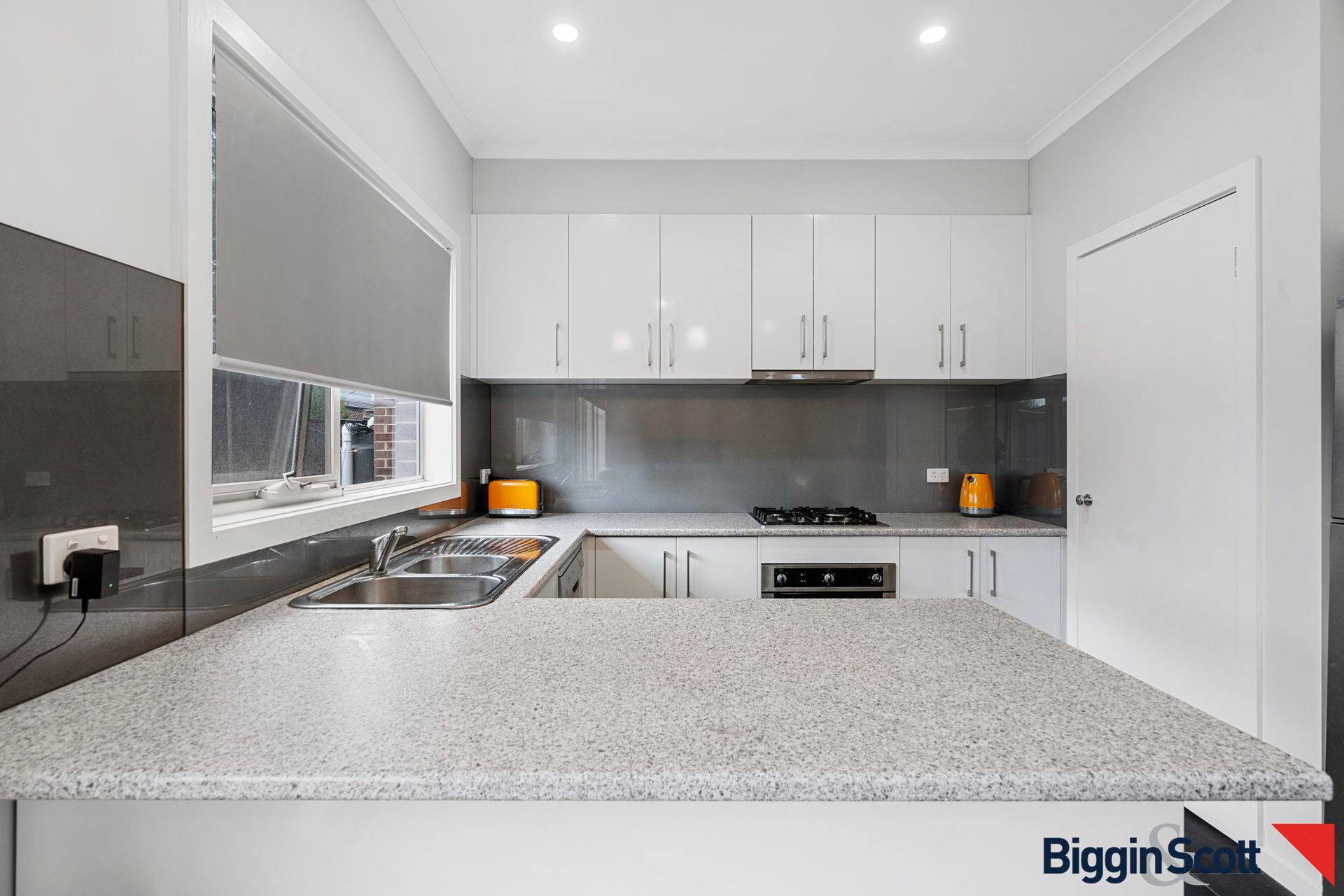 2/7 Adrian Circuit, Tarneit VIC 3029, Tarneit - Thumbnail 5