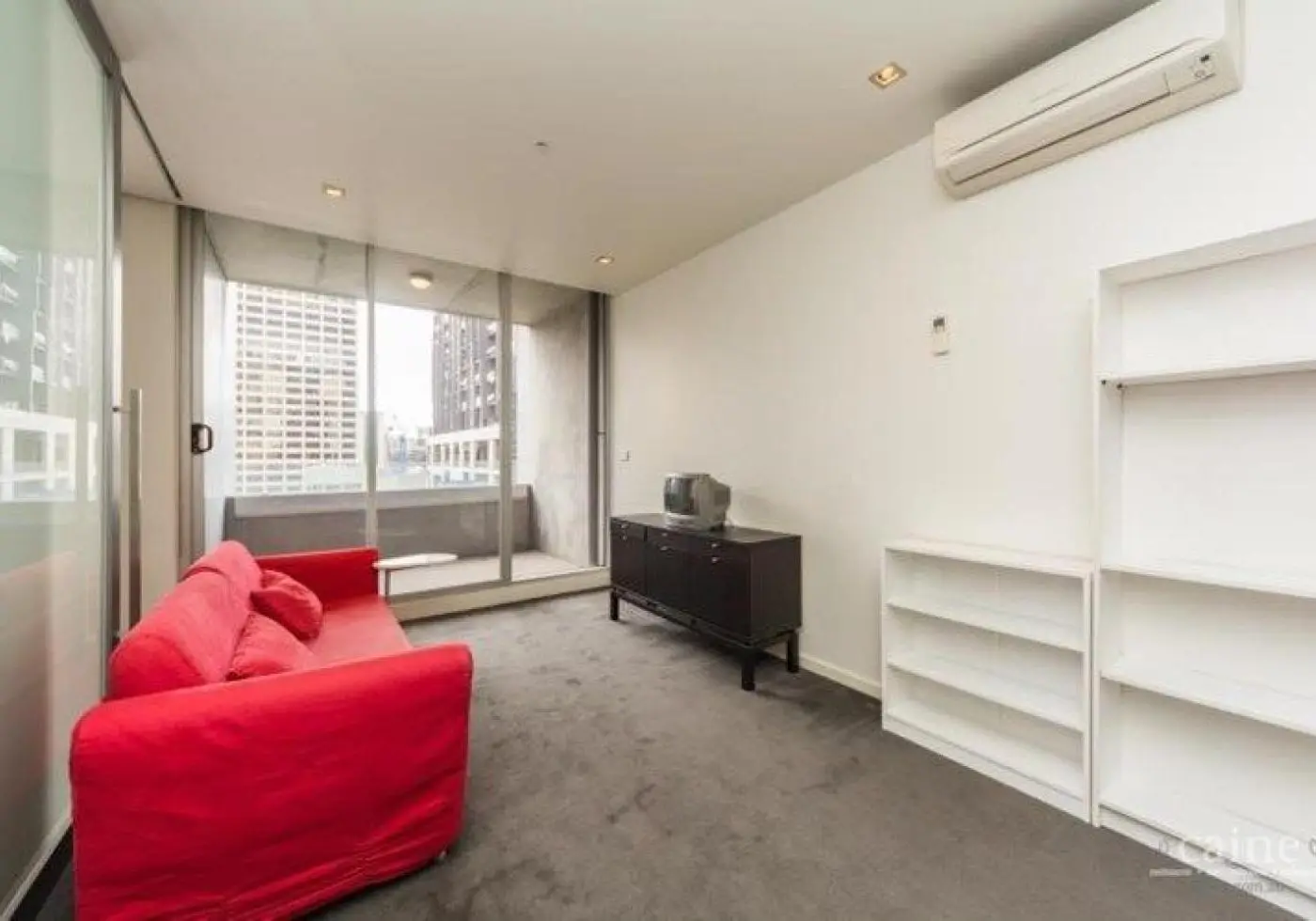 710/68 LaTrobe Street, Melbourne, VIC, Melbourne - Thumbnail 2