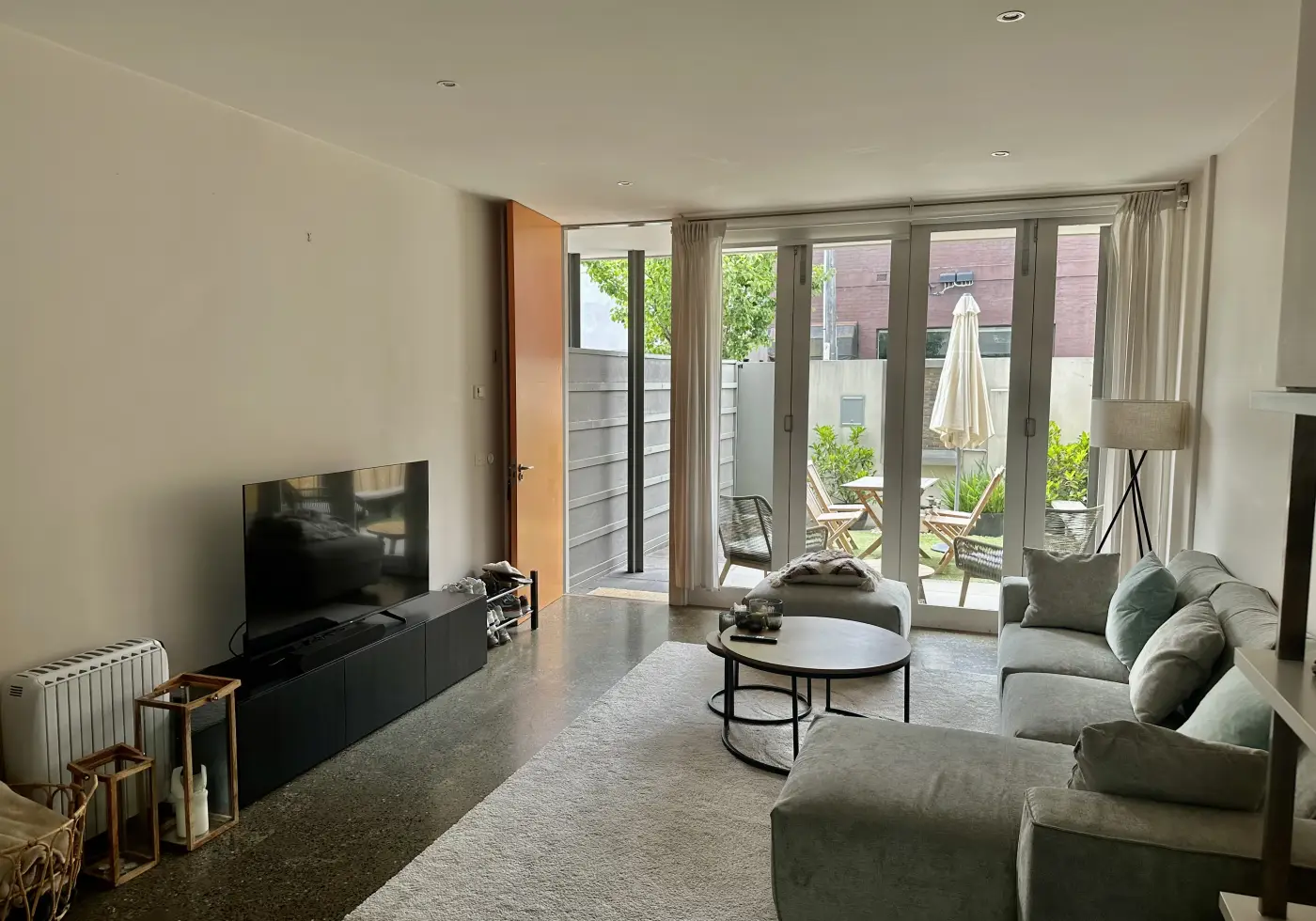 8A Aberdeen Road, Prahran, VIC, Prahran - Thumbnail 2