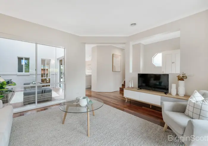37 Village Way, Maribyrnong, VIC, Maribyrnong - Thumbnail 6