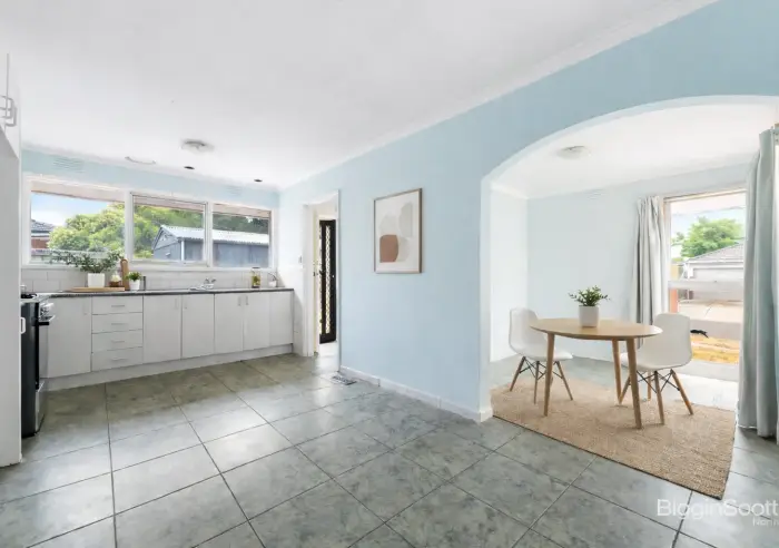 11 Hilton Street, Craigieburn, VIC, Craigieburn - Thumbnail 5