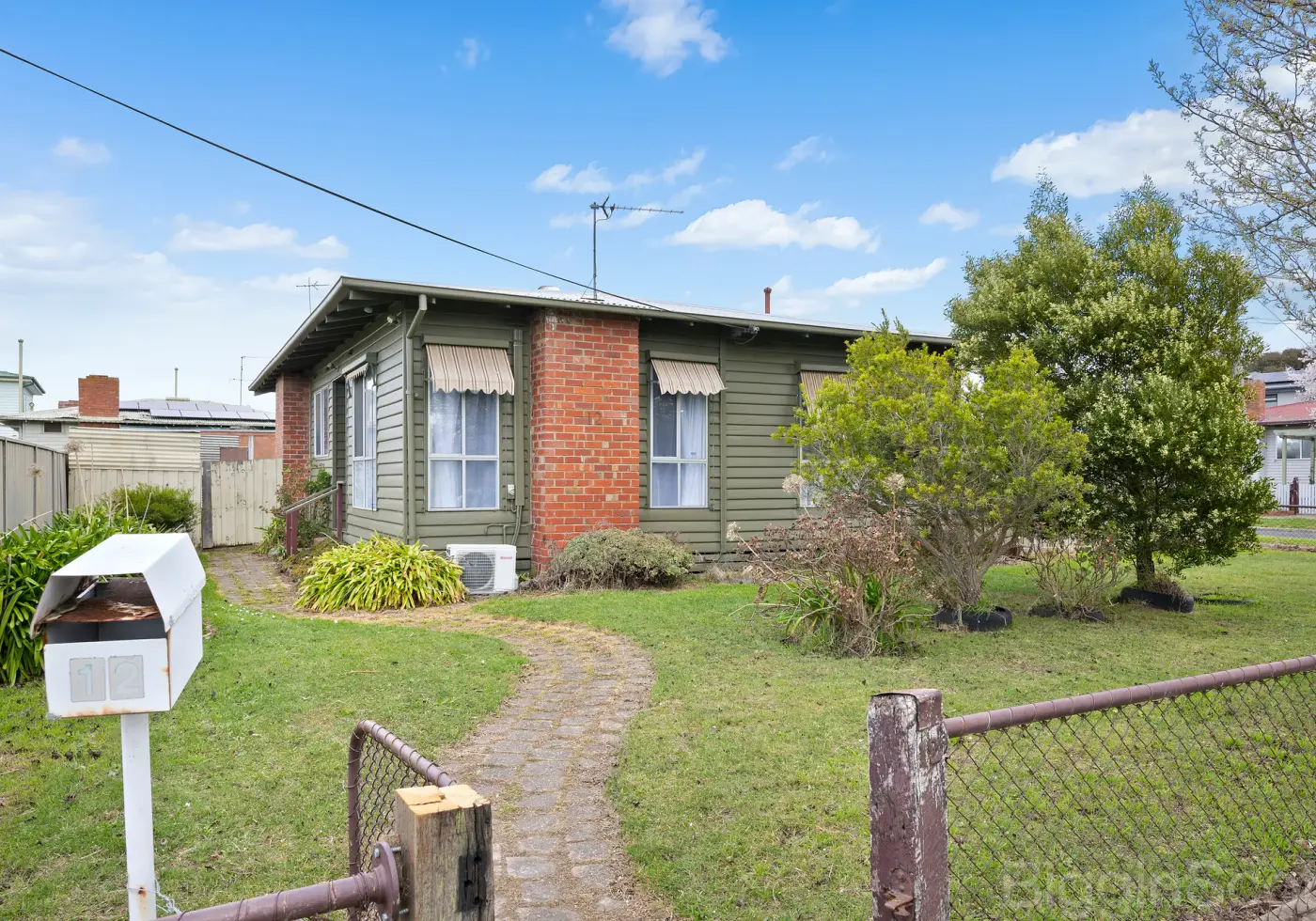 12 Hyacinth Grove, Wendouree, VIC, Wendouree - Thumbnail 2