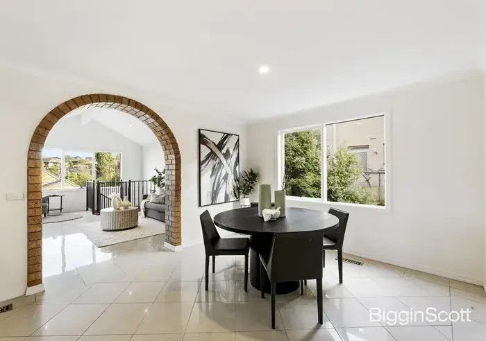 66 Marykirk Drive, Wheelers Hill, VIC, Wheelers Hill - Thumbnail 5
