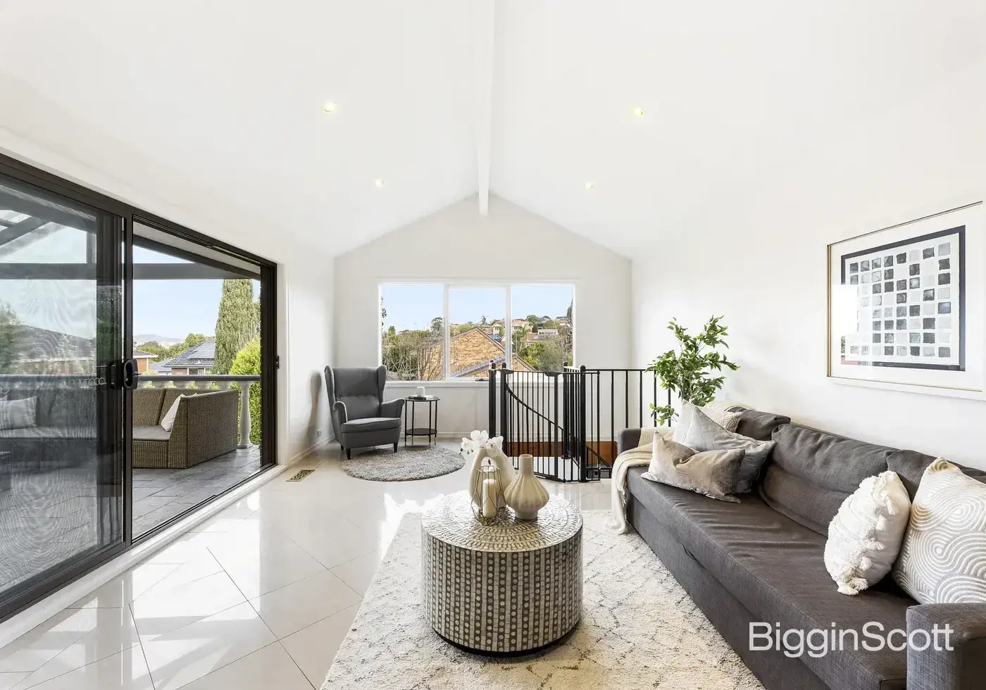 66 Marykirk Drive, Wheelers Hill, VIC, Wheelers Hill - Thumbnail 2