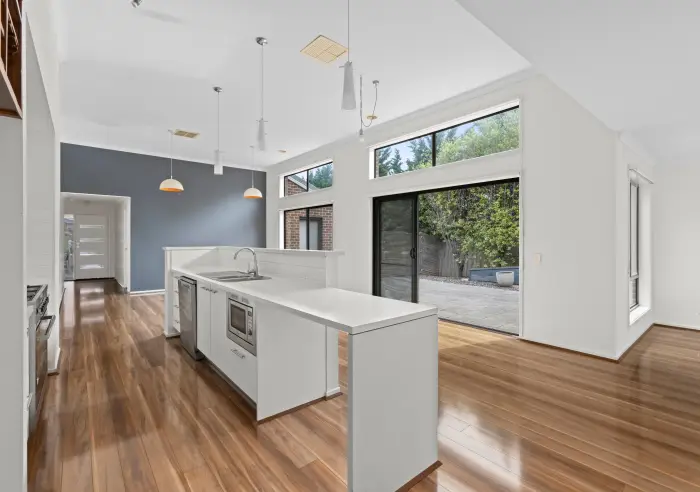 102 Province Boulevard, Highton, VIC, Highton - Thumbnail 4