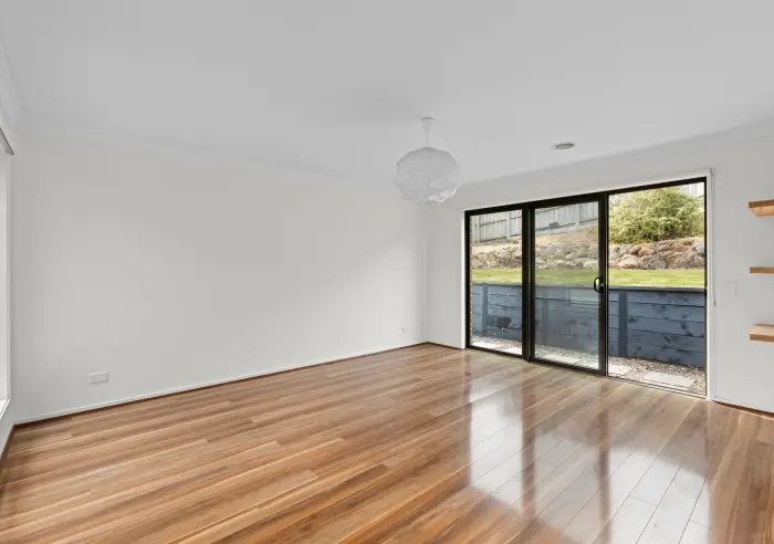 102 Province Boulevard, Highton, VIC, Highton - Thumbnail 6